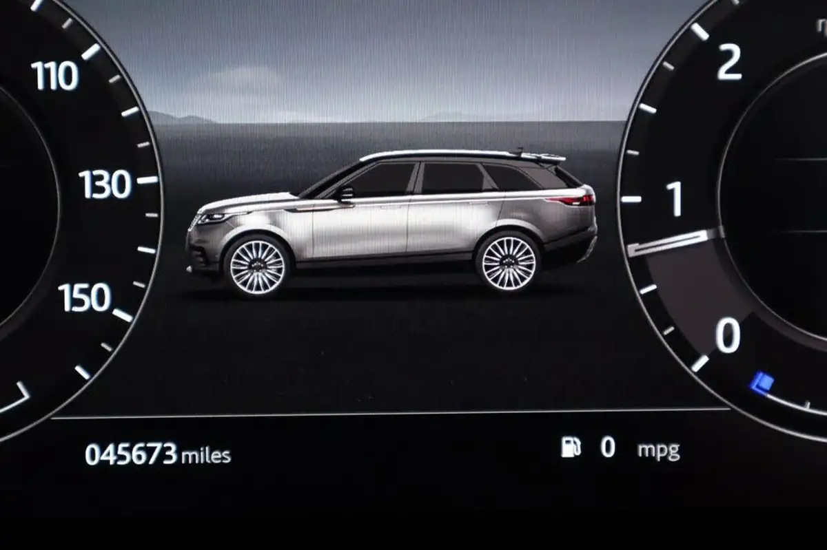 2018-land-rover-range-rover-velar-20-d240-r-dynamic-se-ss-big-48