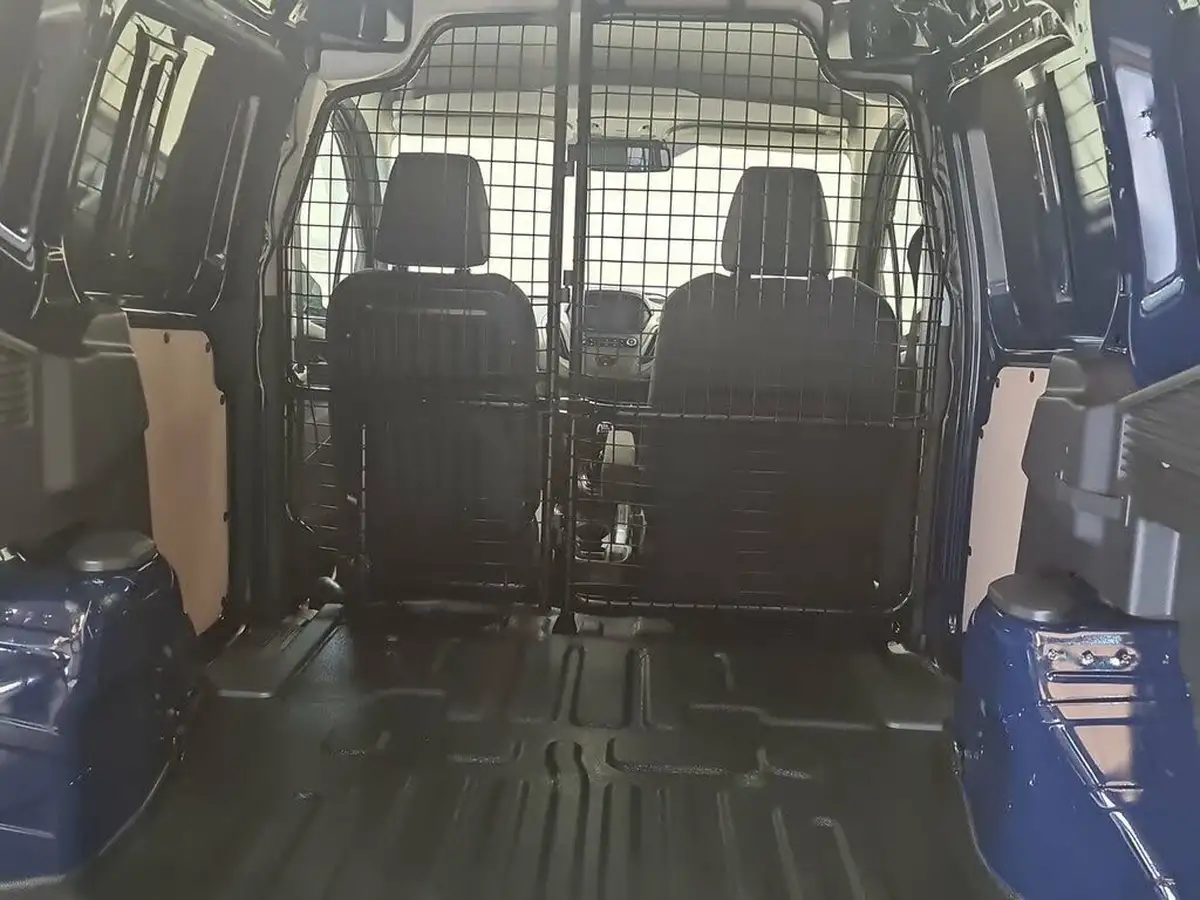 2021-ford-transit-courier-15tdci-trend-75pseu6d-big-6