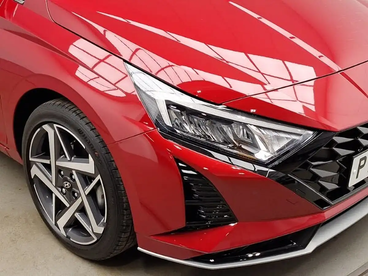 2025-hyundai-i20-10-t-gdi-premium-big-8