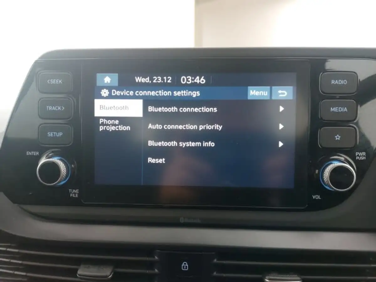 2021-hyundai-i20-10-t-gdi-se-connect-dct-big-14