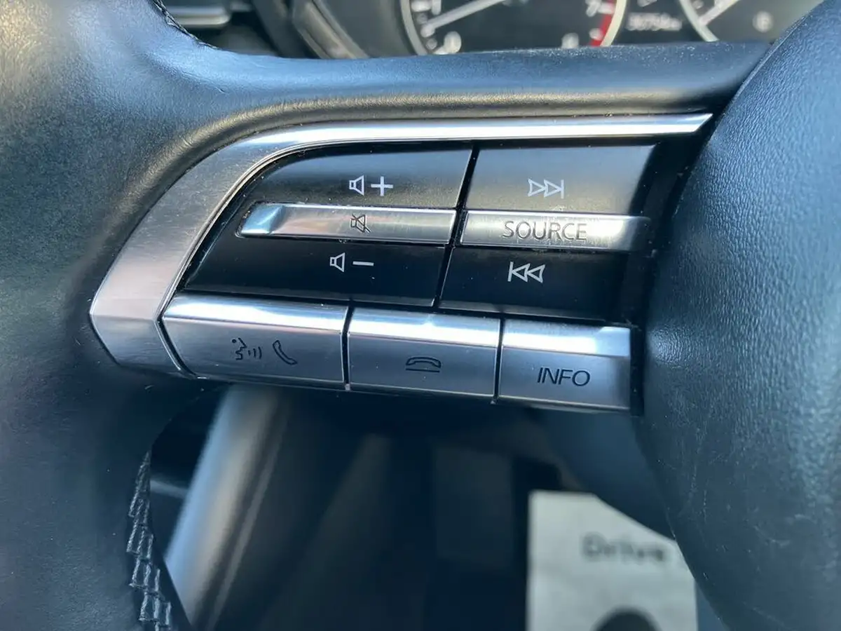 2022-mazda-mazda3-20-se-l-big-15