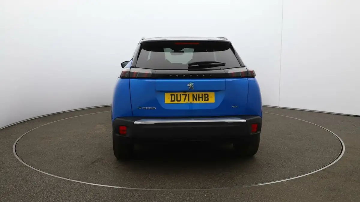 2021-peugeot-2008-suv-e-gt-big-50
