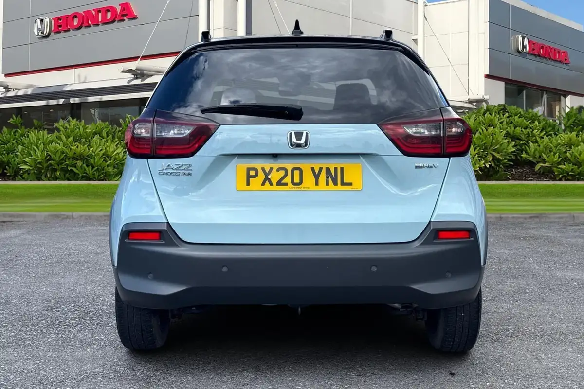 2020-honda-jazz-15-i-mmd-crosstar-ex-big-6