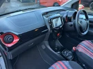 2020-peugeot-108-10-collection-ss-top-small-39