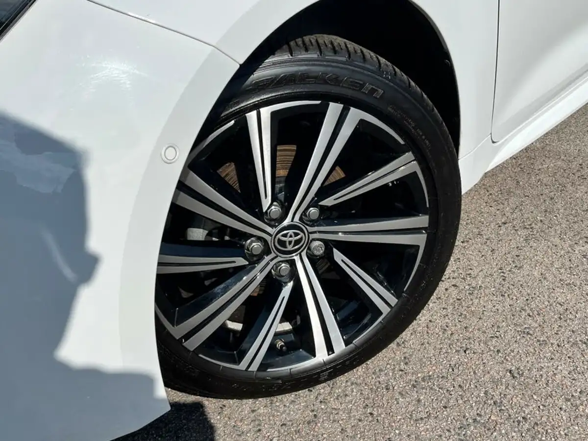 2021-toyota-corolla-18-vvt-i-design-trk-hatchback-5d-big-2