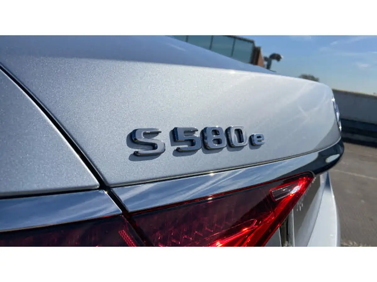 2023-mercedes-benz-s-class-30-s580e-l-amg-line-premium-plus-executive-big-24