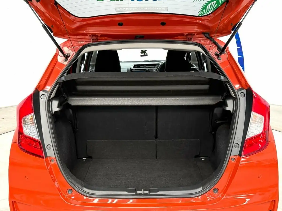 2018-honda-jazz-13-i-vtec-ex-cvt-big-30