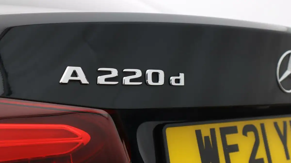 2021-mercedes-benz-a-class-20d-a220d-amg-line-executive-saloon-4d-big-20