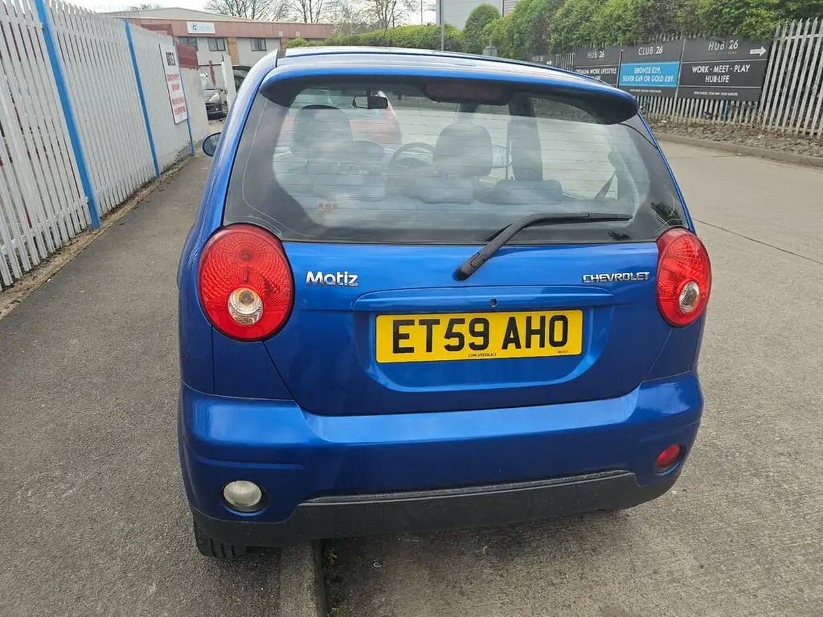 2010-chevrolet-matiz-10-se-big-5