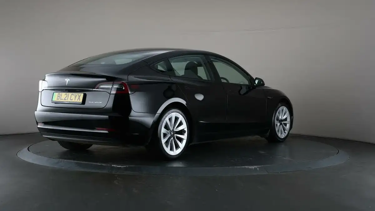 2021-tesla-model-3-e-long-range-4x4-big-61