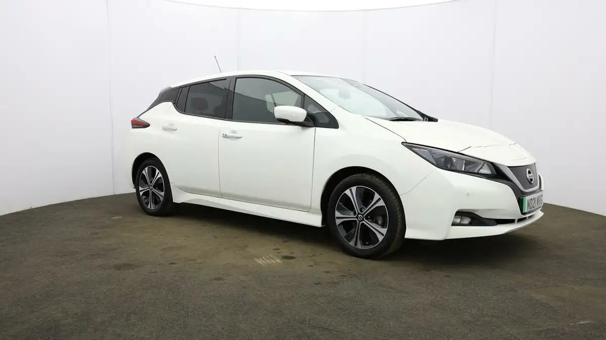 2021-nissan-leaf-e-n-connecta-big-40