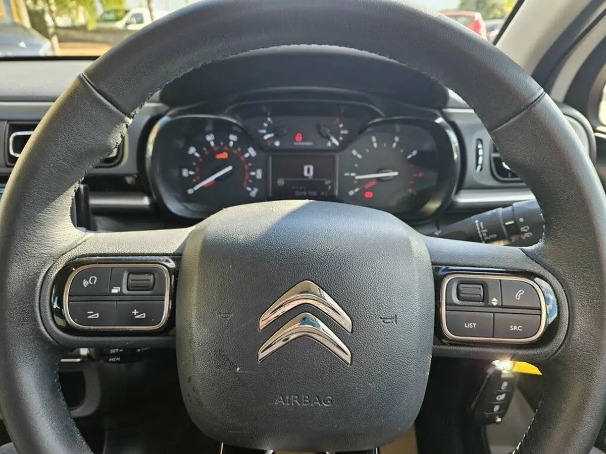2021-citroen-c3-12-puretech-flair-83ps-big-13