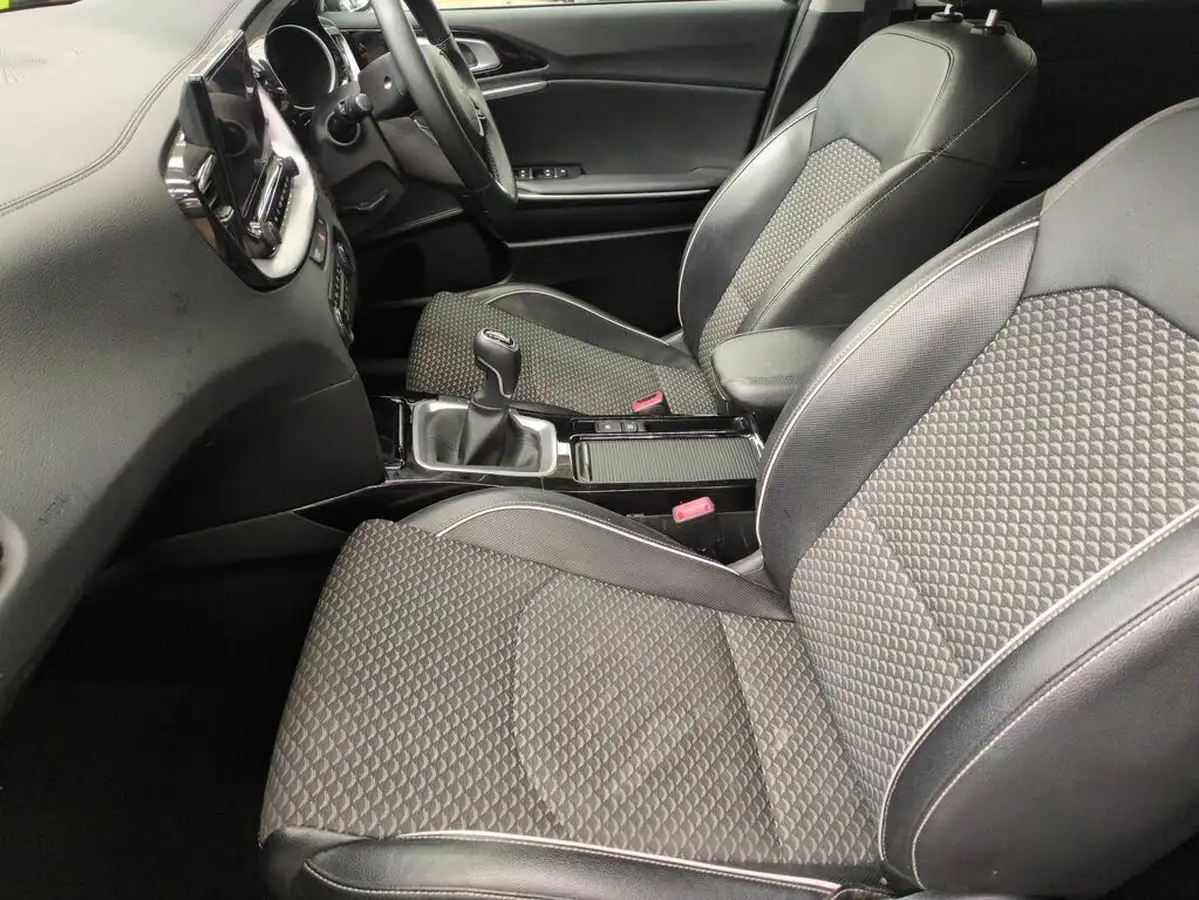 2023-kia-xceed-15-t-gdi-3-158bhp-big-2