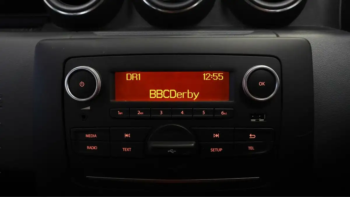 2019-dacia-duster-16-sce-essential-big-10