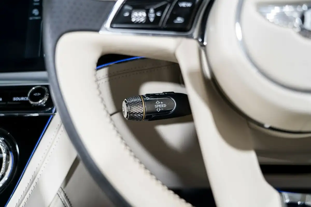 2020-bentley-continental-40-gt-v8-550ps-4x4-convertible-3996cc-big-63