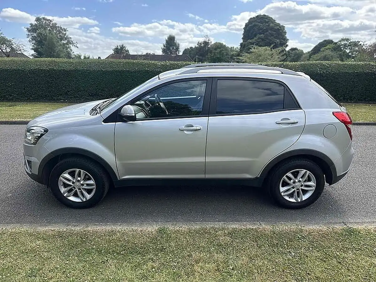 2017-kgm-ssangyong-korando-22td-cse-176bhp2wd-big-8