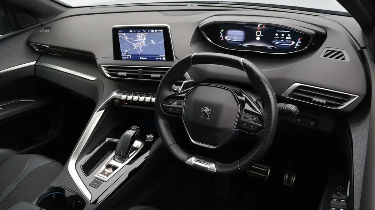 2019-peugeot-5008-suv-16-puretech-gt-line-premium-big-9