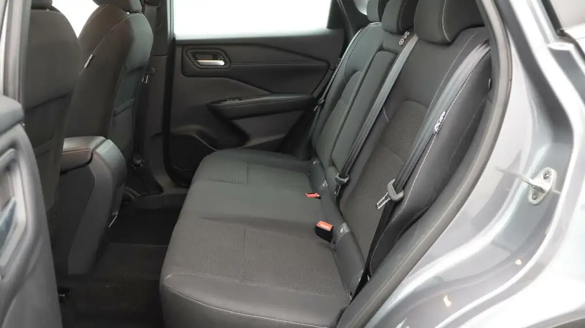 2022-nissan-qashqai-13-dig-t-acenta-premium-160ps-auto-big-16