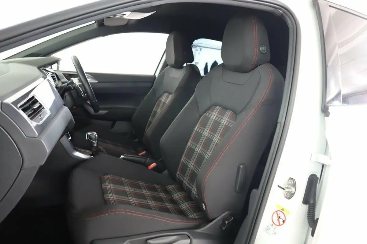 2020-volkswagen-polo-20-tsi-gti-big-45