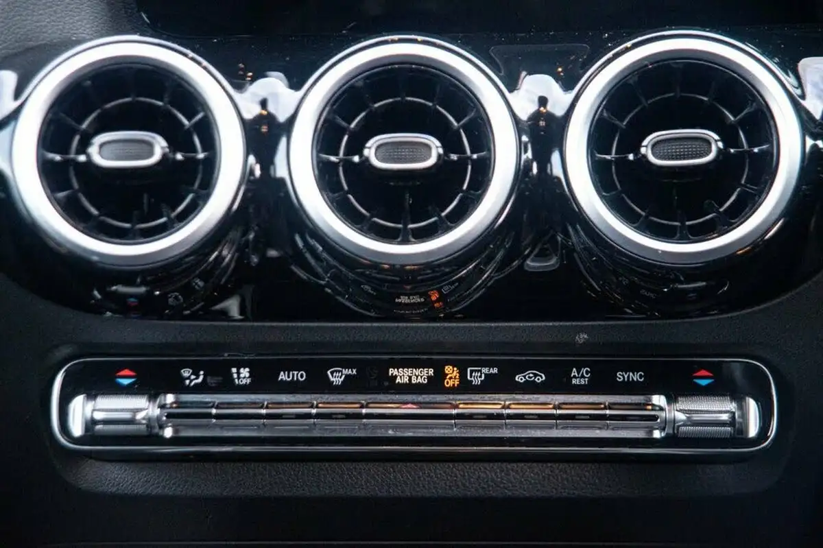 2020-mercedes-benz-b-class-13-b180-amg-line-7g-dct-big-19