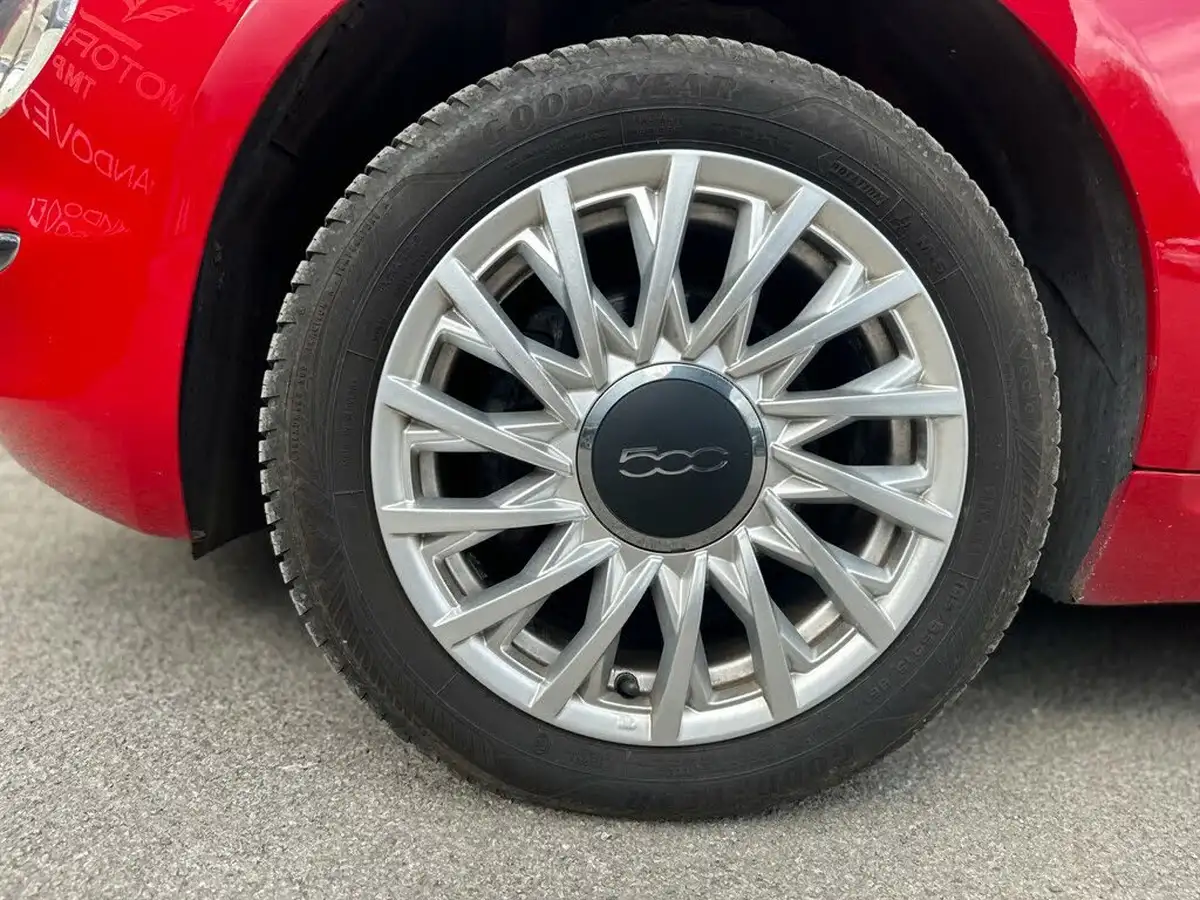 2015-fiat-500-12-lounge-ss-big-25