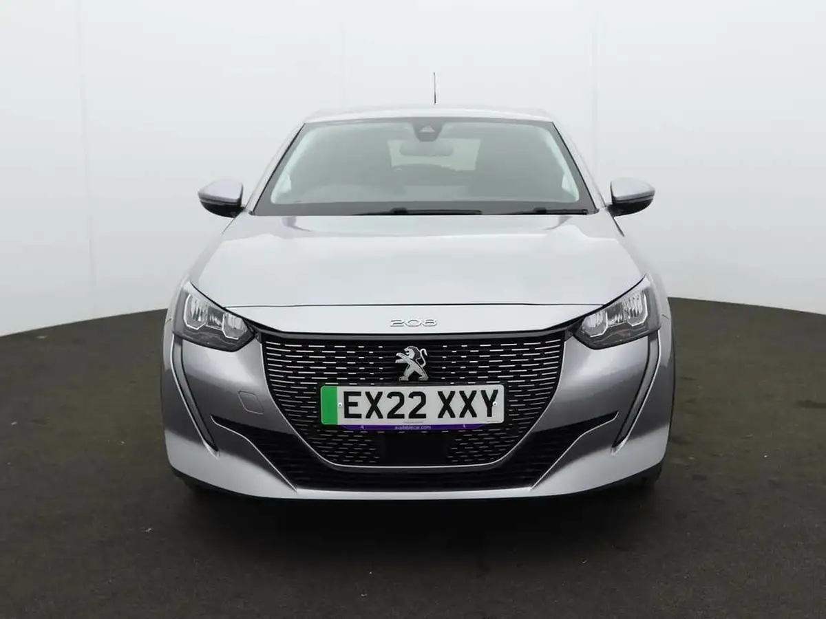 2022-peugeot-208-e-allure-premium-big-1