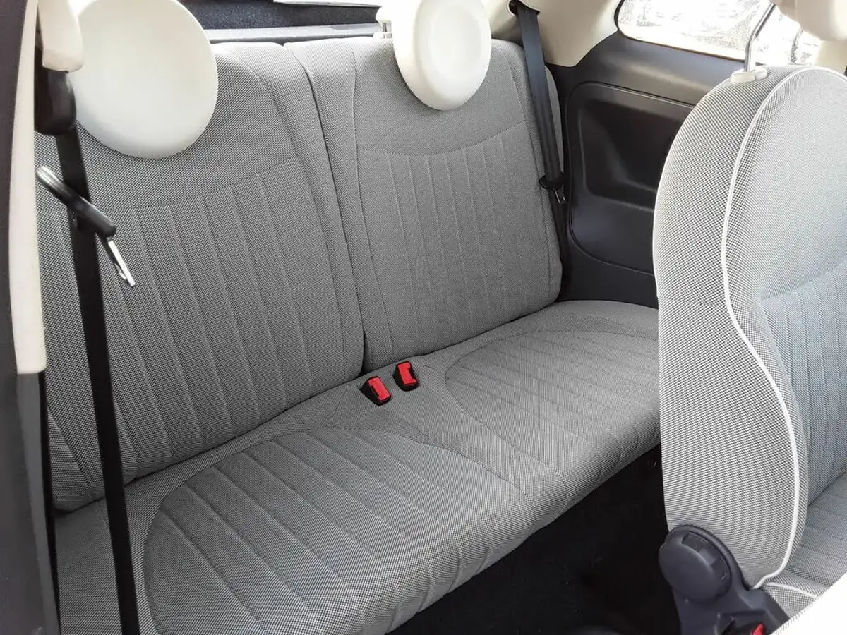 2013-fiat-500-lounge-big-14