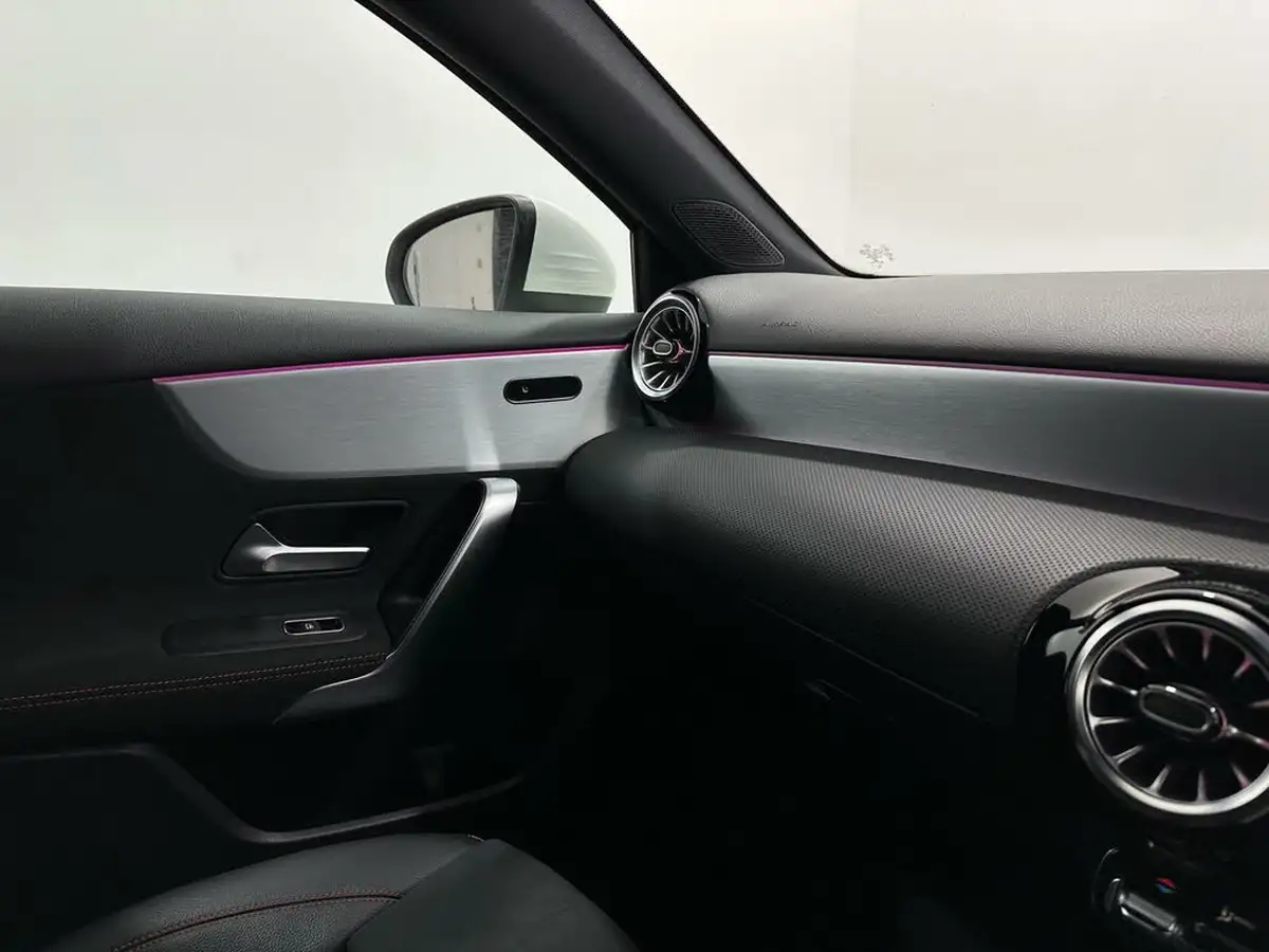 2021-mercedes-benz-a-class-13-a250e-amg-line-premium-hatchback-5d-big-24