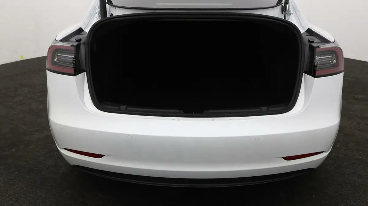 2021-tesla-model-3-e-standard-plus-big-16