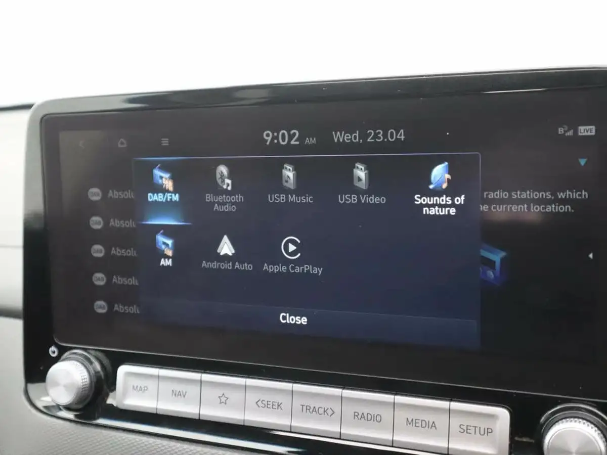 2022-hyundai-kona-e-ultimate-big-17