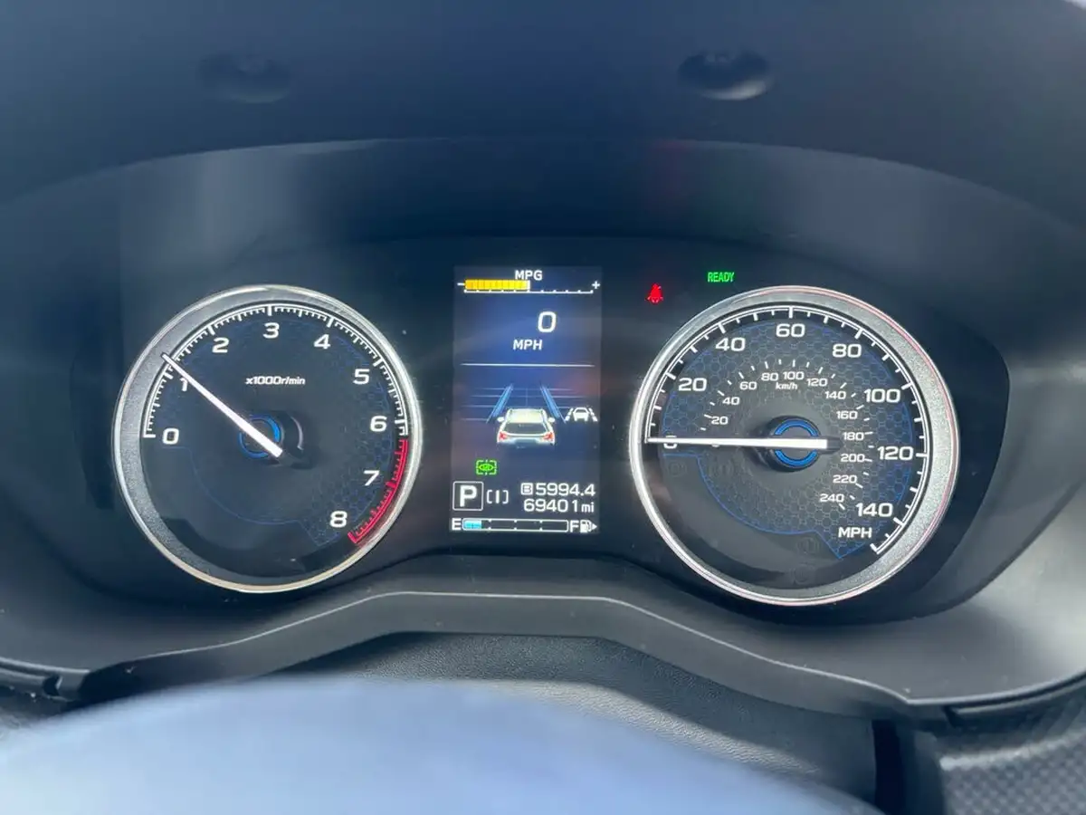 2019-subaru-forester-20-e-boxer-xe-premium-big-21