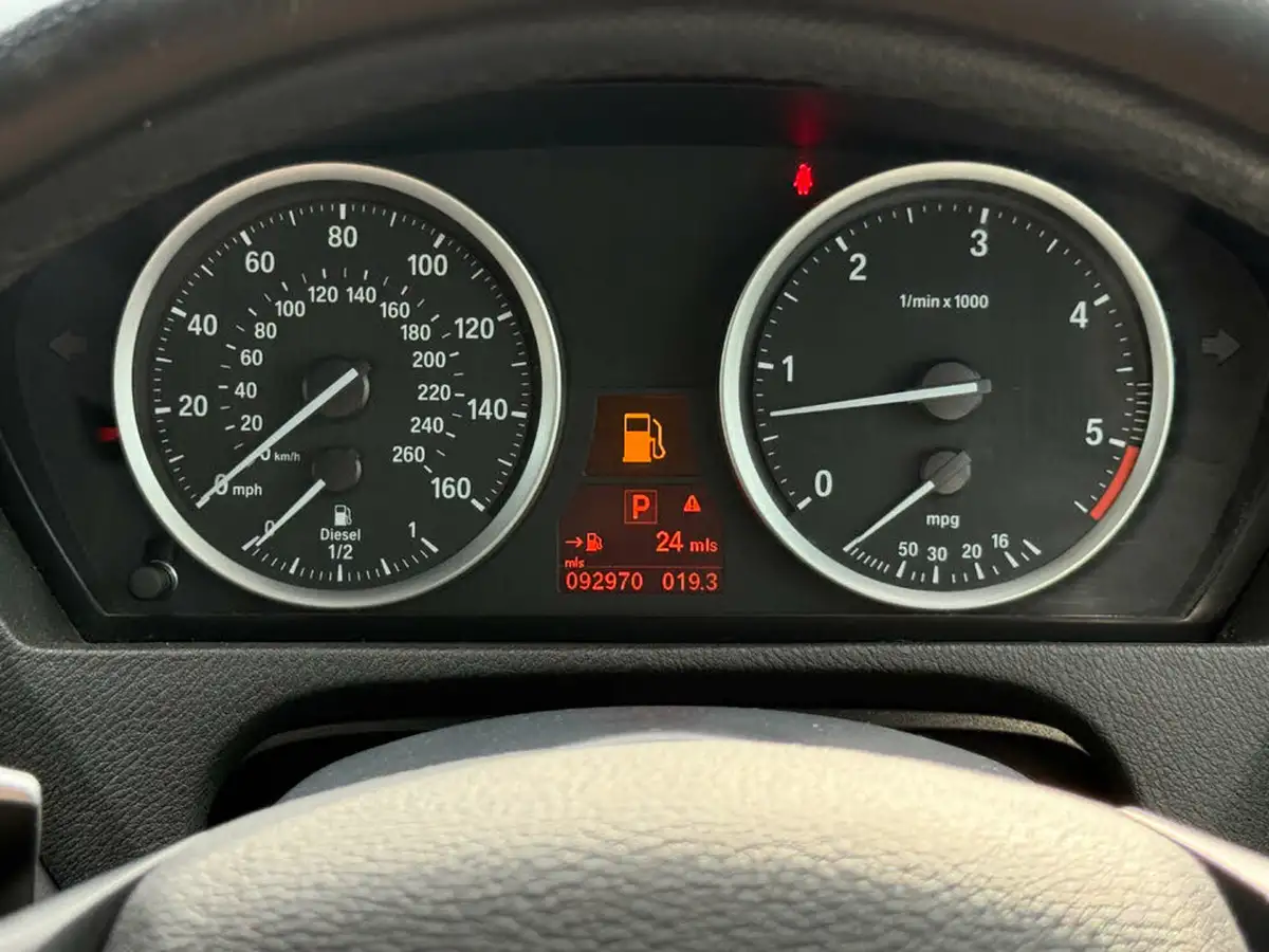 2014-bmw-x6-30td-xdrive30d-station-wagon-auto-big-9