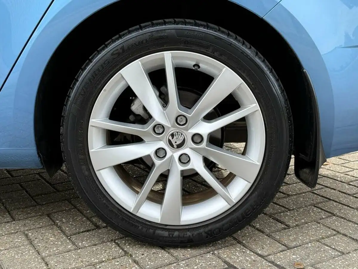 2019-skoda-octavia-15-tsi-se-l-hatchback-dsg-big-39