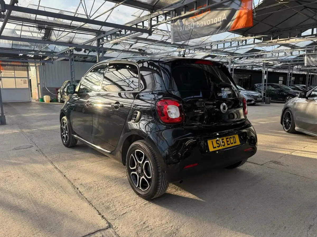 2015-smart-forfour-09-prime-premiumss-big-9