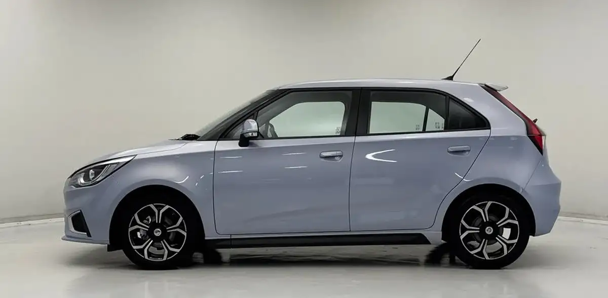 2023-mg-mg3-15-vti-tech-exclusive-nav-big-1