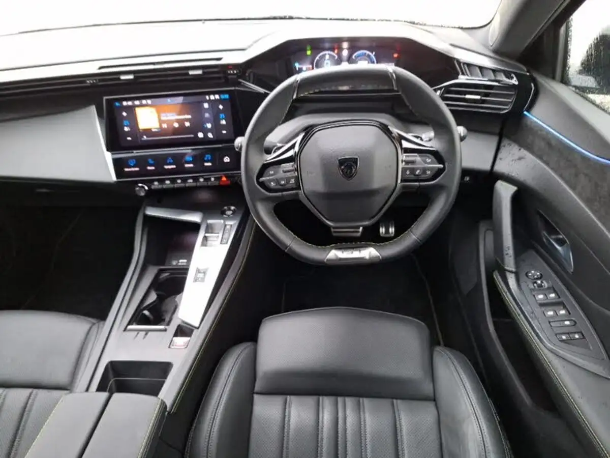 2024-peugeot-308-sw-16-puretech-gt-225ps-big-6