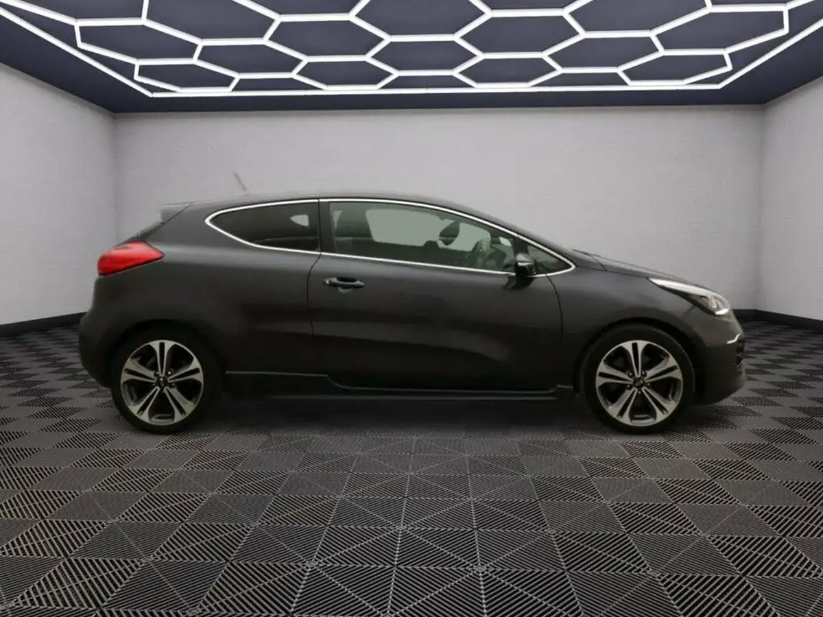 2016-kia-pro-ceed-16crdi-gt-line-big-4