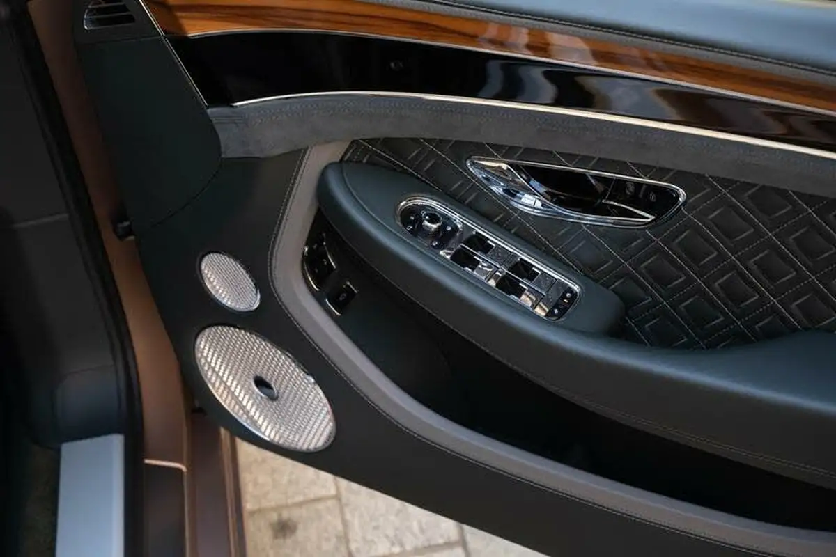 2021-bentley-continental-60-w12-gt-speed-convertible-big-70