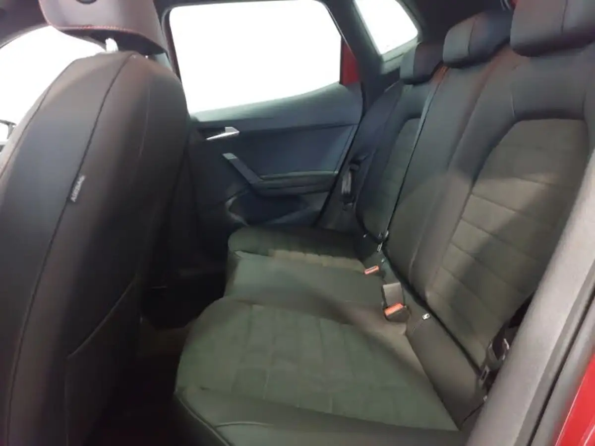 2023-seat-arona-15-tsi-fr-sport-big-5