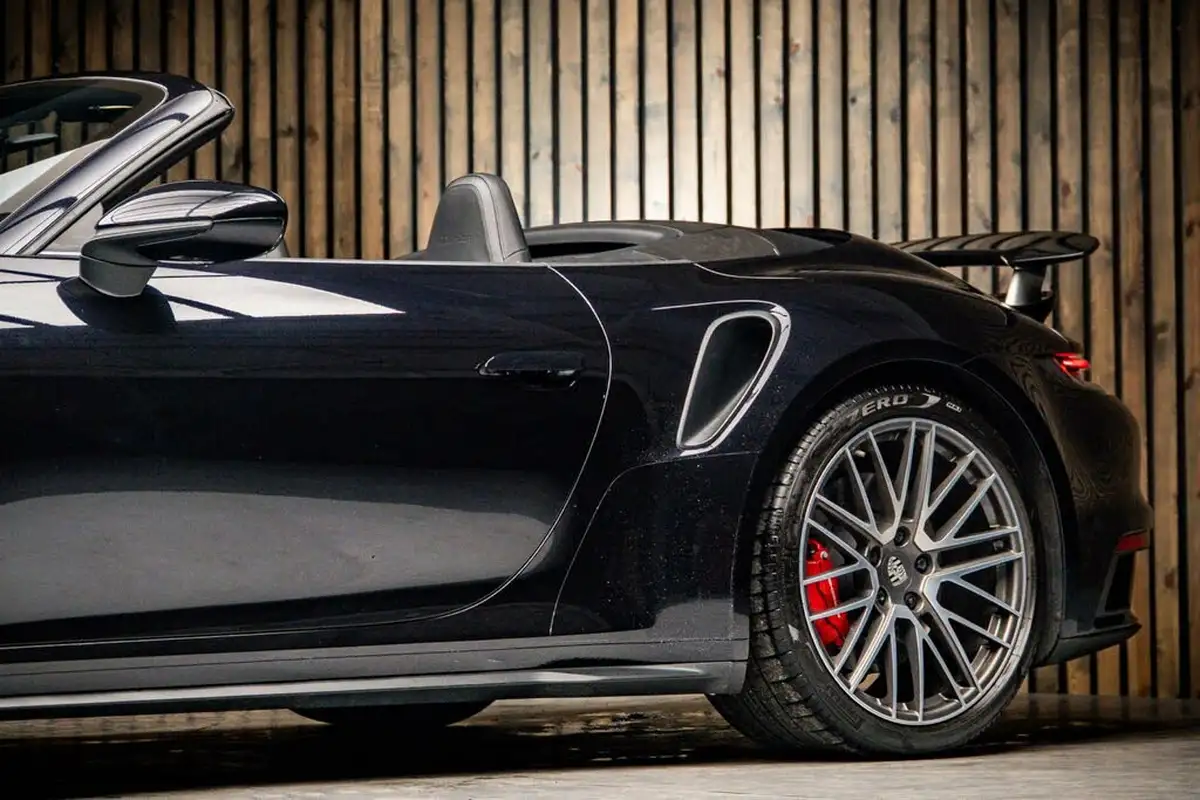 2021-porsche-911-38-turbo-580ps-cabriolet-big-15