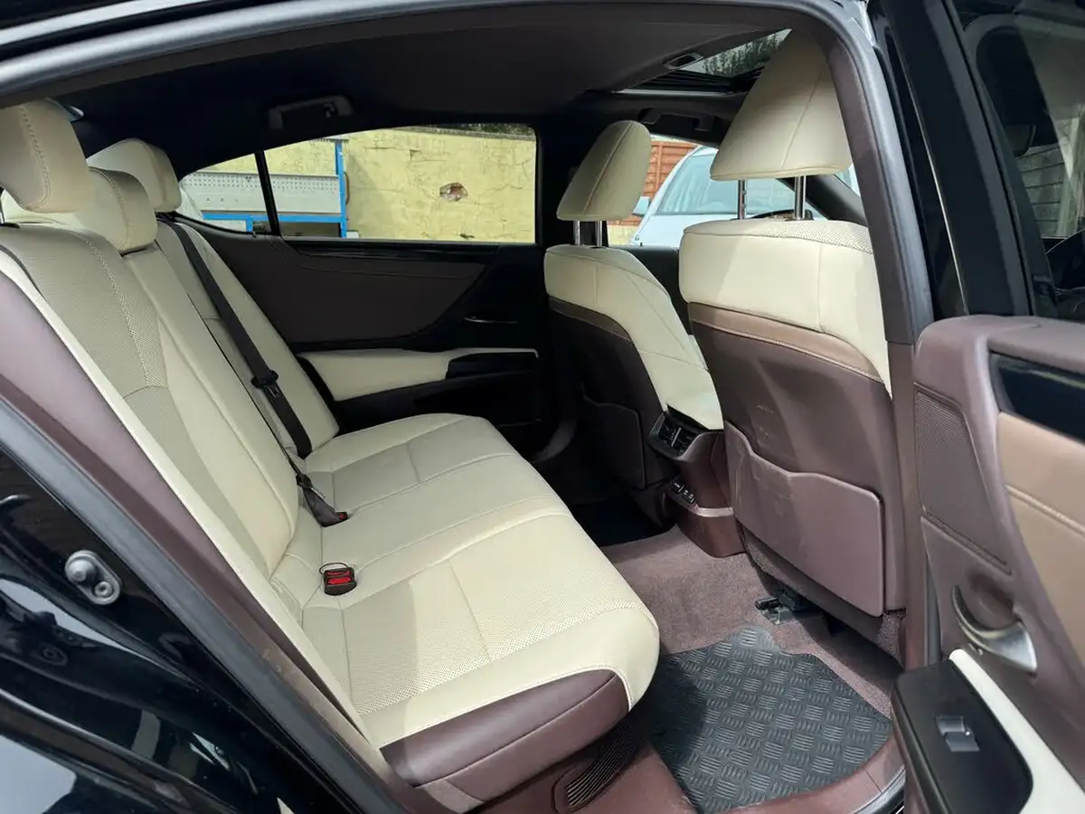 2021-lexus-es-300h-25-es-218bhp-without-navigation-big-17