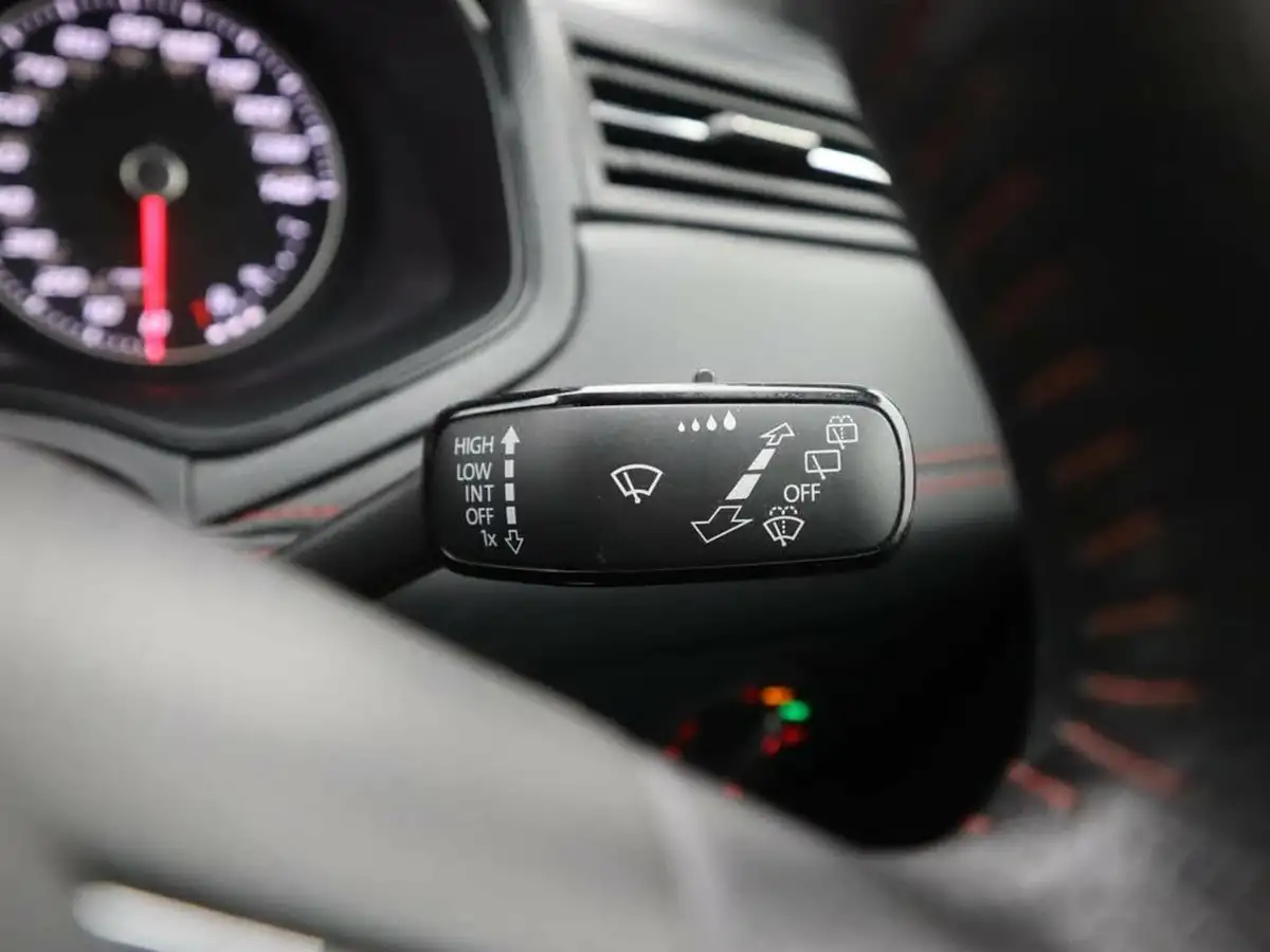 2021-seat-ibiza-10-tsi-fr-95ps-big-23
