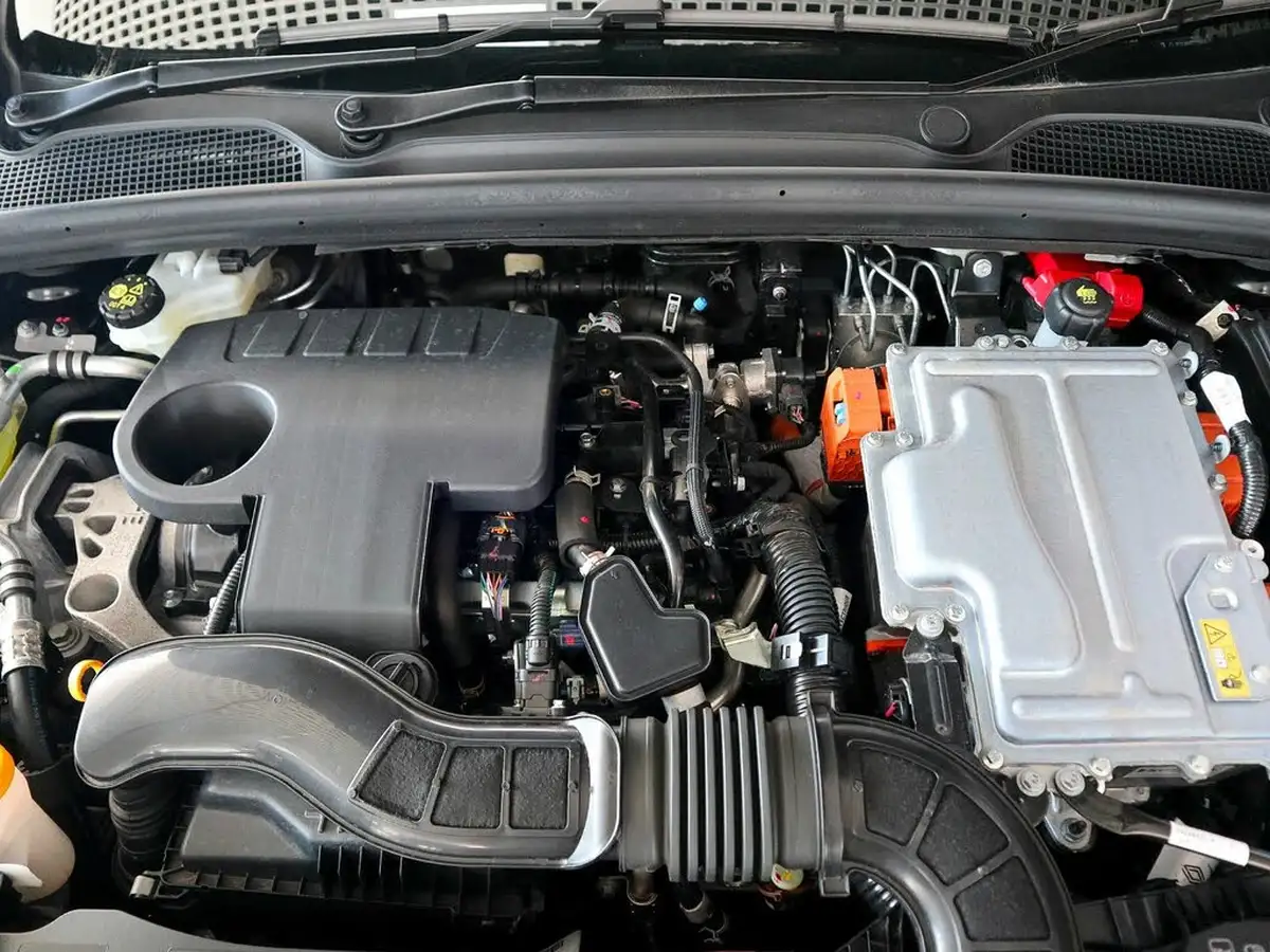 2024-renault-clio-16-techno-big-38
