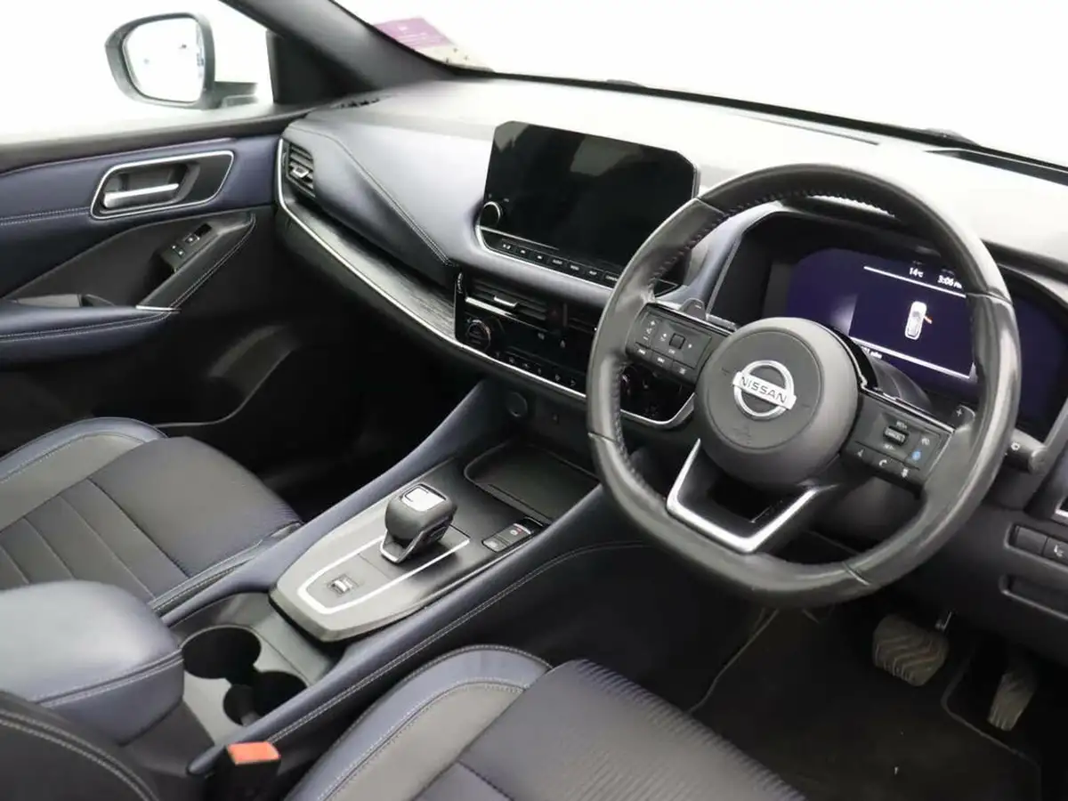 2022-nissan-qashqai-13-dig-t-tekna-158ps-xtronic-big-11