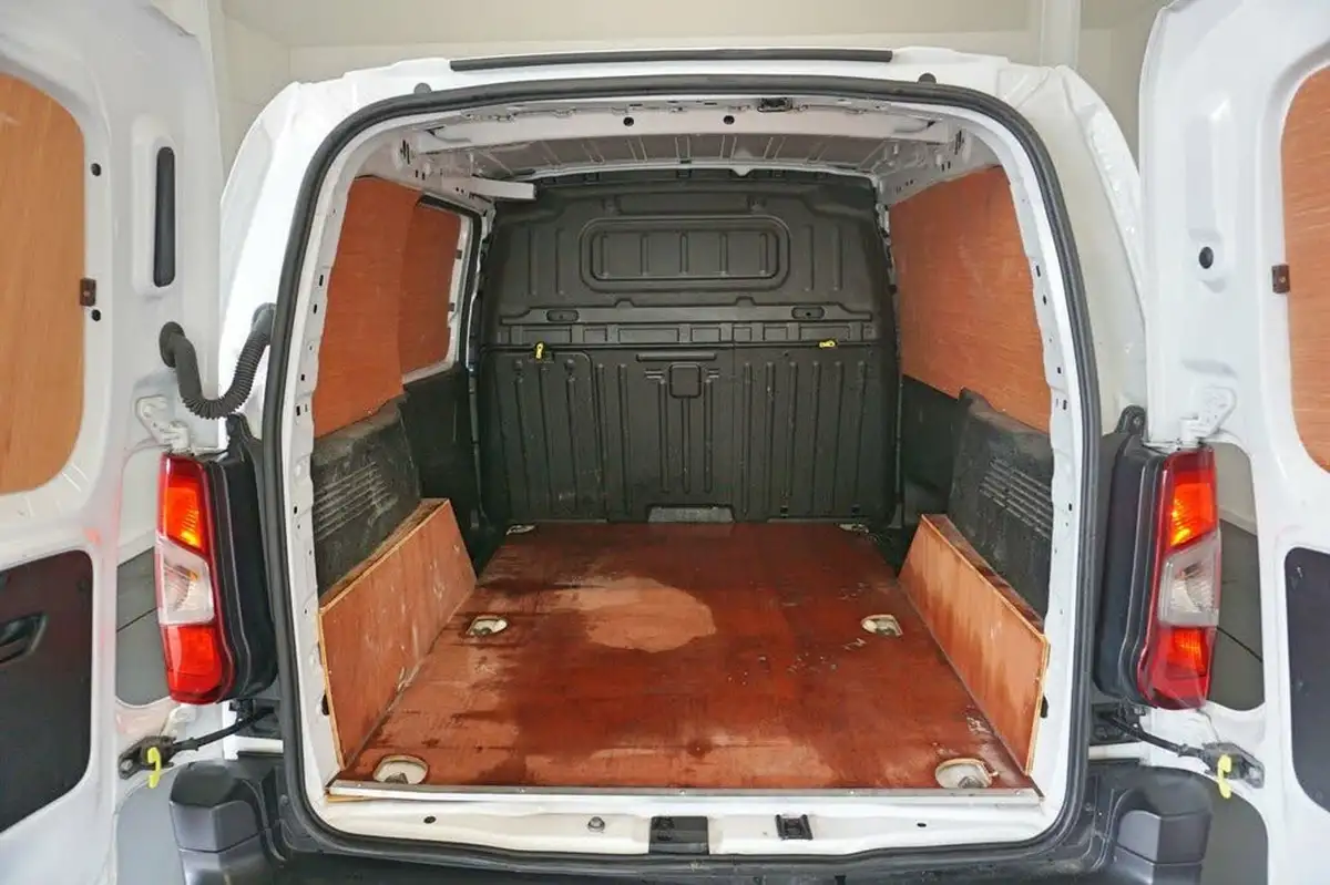 2022-peugeot-partner-15-bluehdi-1000-professional-premium-100pseu6d-ss-big-6