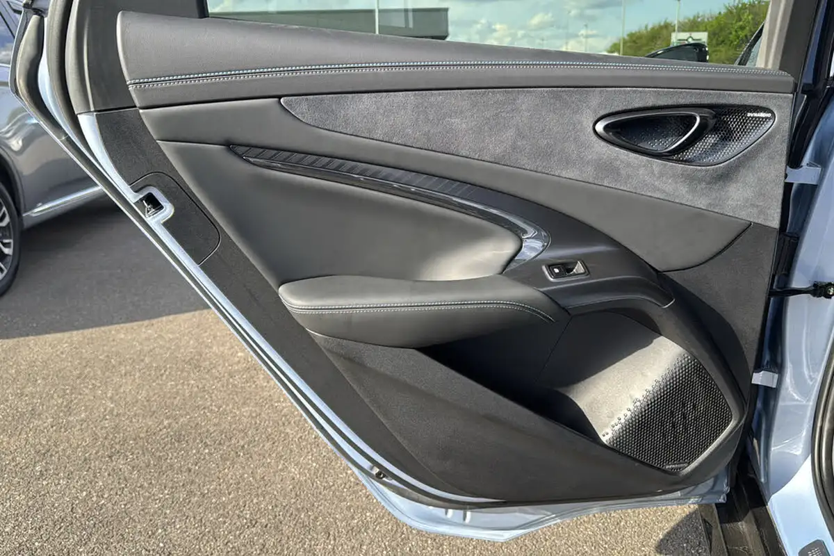 2024-byd-seal-e-design-big-29