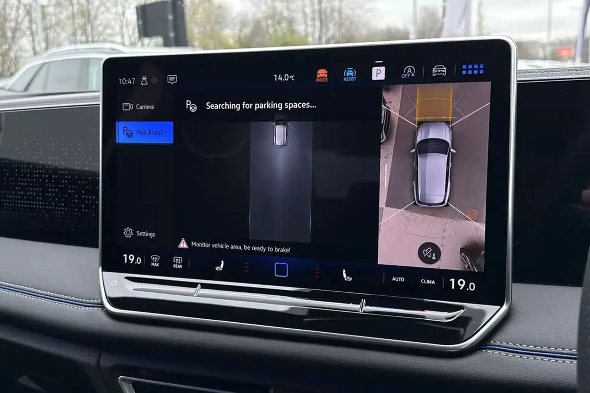 2024-volkswagen-tiguan-15-etsi-r-line-big-43
