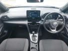 2022-toyota-yaris-15-vvt-i-design-panoramic-roof-small-2