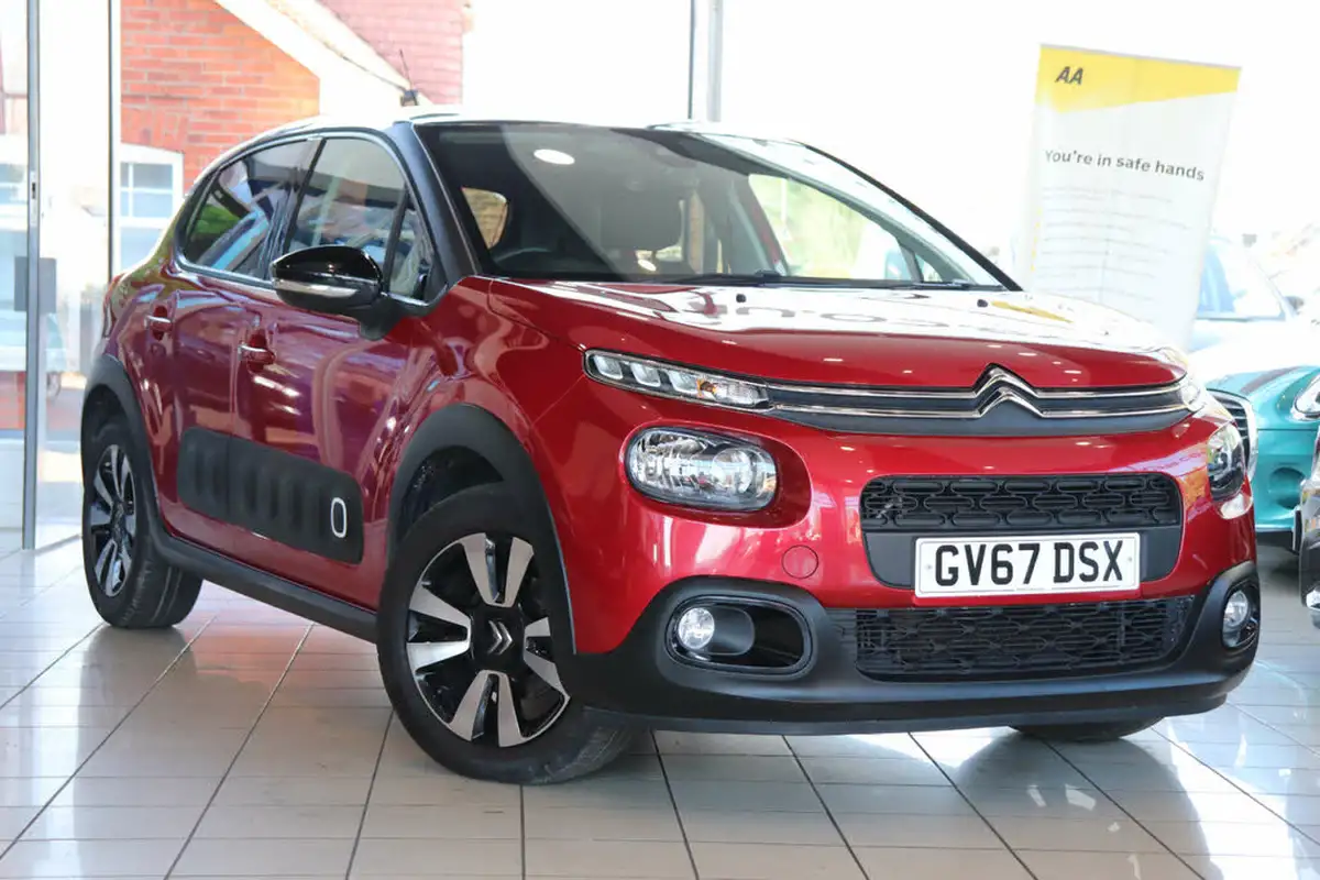 2018-citroen-c3-12-puretech-flair-110ps-ss-eat6-big-0