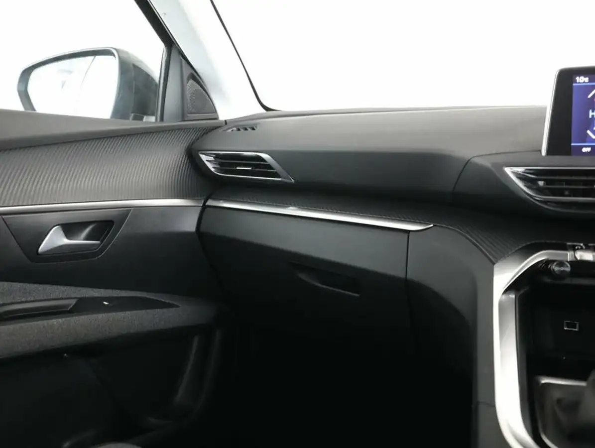 2021-peugeot-5008-suv-15-bluehdi-active-premium-big-34